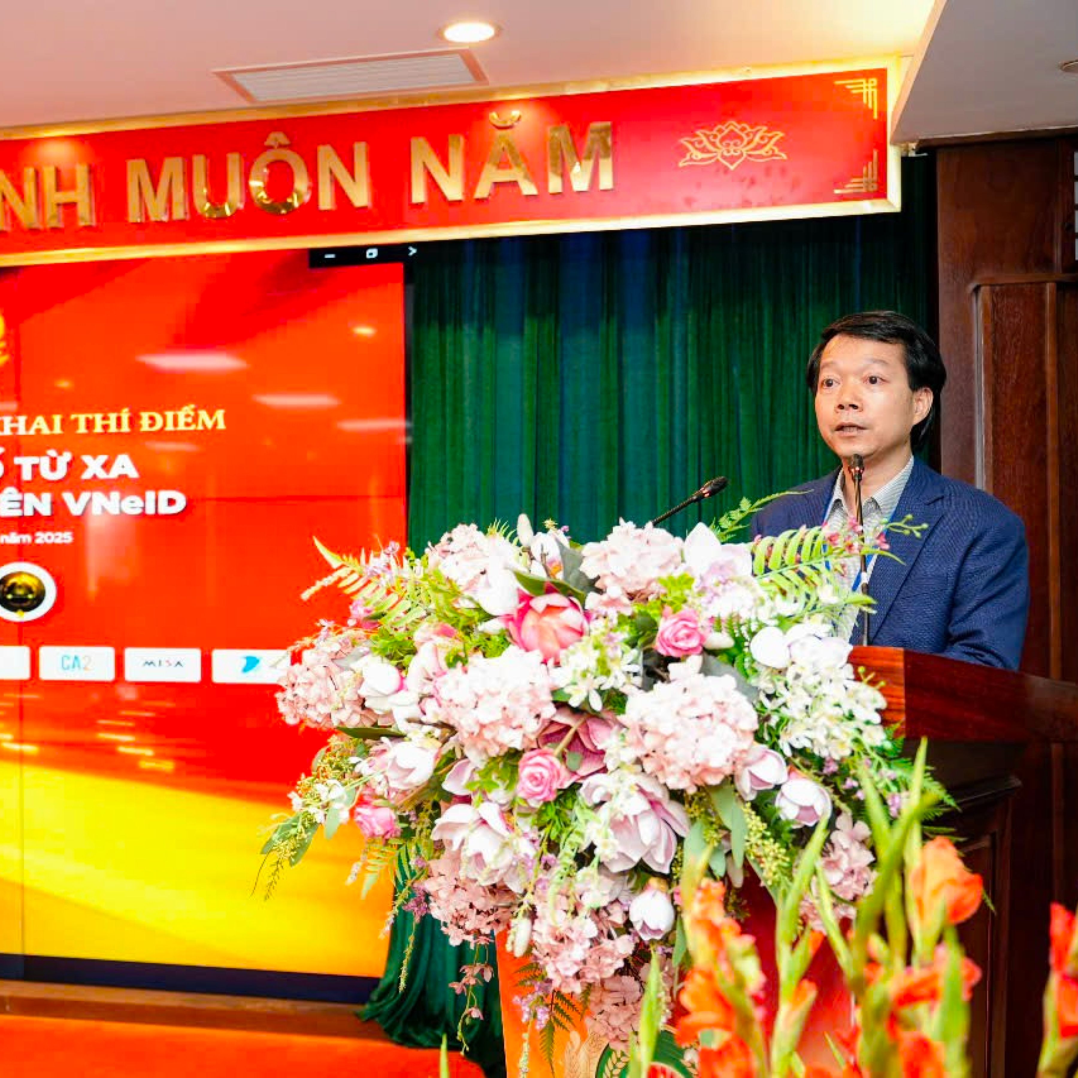 Ảnh sếp .jpg